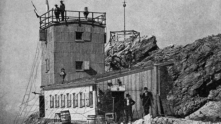 Metereologische Hochstation auf der Zugspitze, Foto um 1900